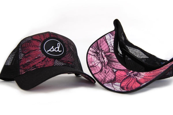 MAGNOLIA - CURVED BILL TRUCKER